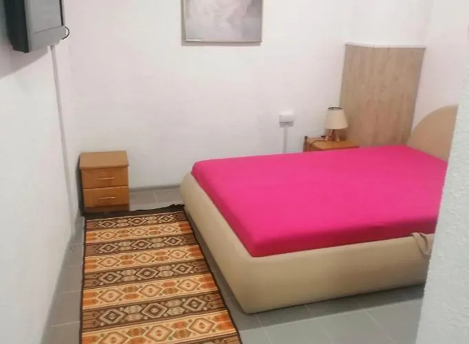 Sphinx Apartment